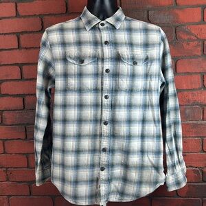 Field & Stream Men's Medium Plaid Flannel Shirt – Button-Up‎ Outdoor Classic